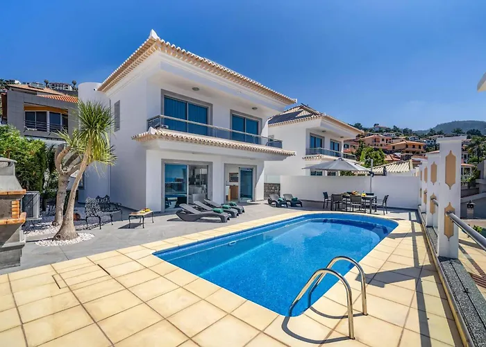 Atlantic Sunset By *